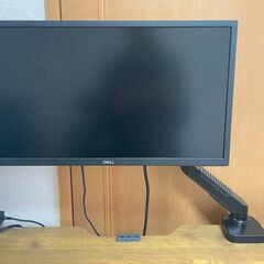 【モニターアーム付き】 ディスプレイ 22インチ Dell SE...