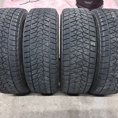 ブリヂストン  スタッドレスタイヤ　DM-V2  225/65R...