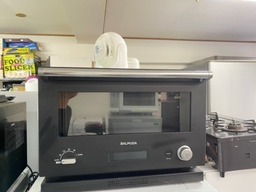 北九州市配送可能　保証付き　2020年製オーブンレンジ BALMUDA The Range ブラック K04A-BK [18L]
