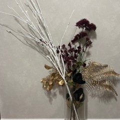 フランフラン造花とニトリフラワーベース