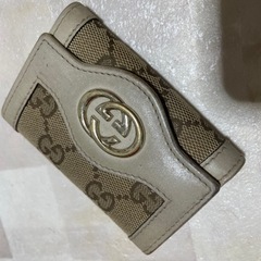 GUCCI ６連キーケース