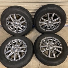 145/80R13　　車のパーツ タイヤ、ホイール