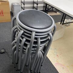 札幌 丸椅子 1脚～　椅子　ホワイト　白　ブラック　黒　スツール