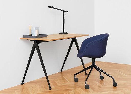 美品　HAY PYRAMID DESK ヘイピラミッドデスク