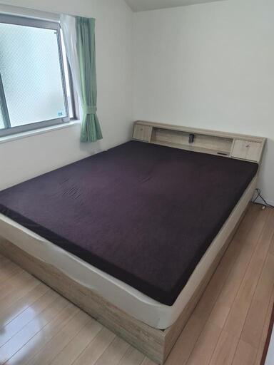 家具 ベッド クイーンサイズ
