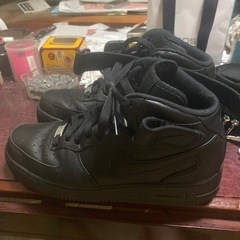 今日限定NIKE AIRFORCE 1 MID'07 27