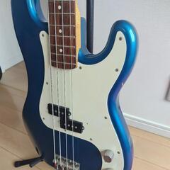 Fender　ベース