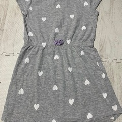 【お取引き中】H&M♡ワンピース♡ハート柄♡女の子☆130cm