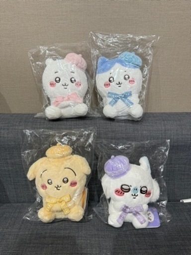 ちいかわ　東京みやげ　お座りぬいぐるみ　ハチワレ　うさぎ　モモンガ