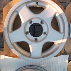 4×4エンジニアリング　ブラッドレーV　16x5.5J OFF±0 / PCD139.7 5穴 4本SET　シルバー