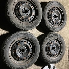 フリードgb3装着品　185/65 R15