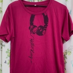 ハローキティのTシャツ(ピンク)