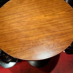 バーテーブル 黒脚タイプ