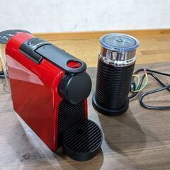 受取り者決定　Nespresso　コーヒーメーカー　ミルクフォーマー付