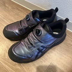 『美品
』マジョーラカラーのオシャレ安全靴アシックス安全靴