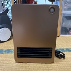 モダンデコ セラミックファンヒーター 暖房器具