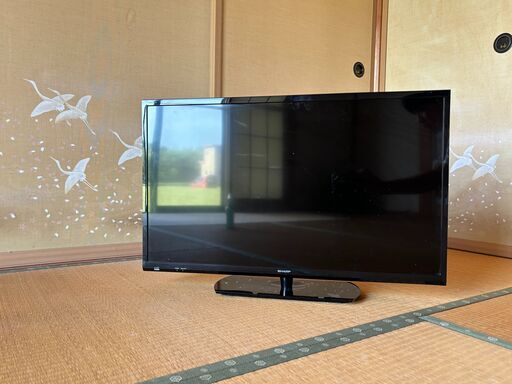 シャープ　AQUOS 32インチ　液晶テレビ LC-32S5 中古