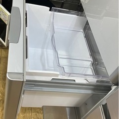 ⭐️人気⭐️ 2013年製　HITACHI 日立　302L冷蔵庫　R-S300DMV 自動製氷/真空チルド付きファミリー冷蔵庫　NO.1716