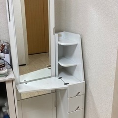 急募✴︎おしゃれ　家具 ドレッサー　ホワイト　　