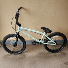 【値下可】【美品】BMX HARO BOULE VARD　2022