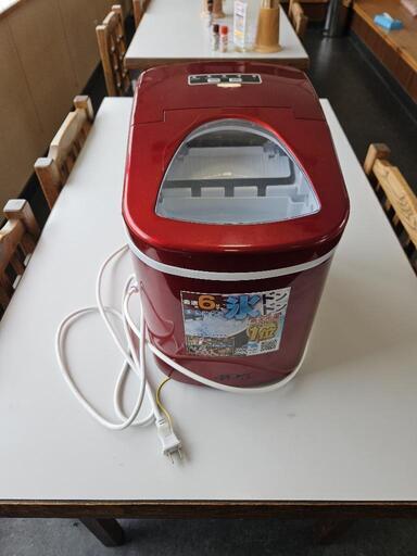 氷ドンドン　製氷機
