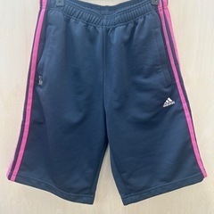 adidas アディダス　レディースショートパンツ　ジャージ　ハ...