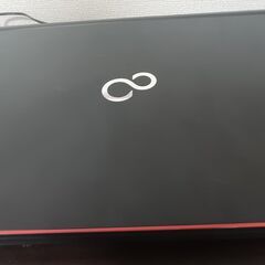 富士通 高年式7世代Corei5 高速大容量SSD960G搭載 メモリ8G CD/DVD/