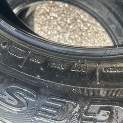 ①車のパーツ タイヤ、ホイール