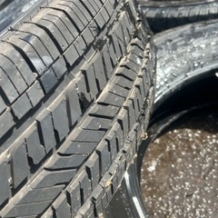 ②車のパーツ タイヤ、ホイール