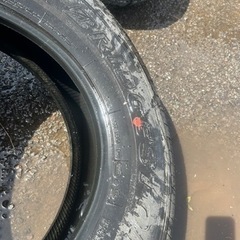 ②車のパーツ タイヤ、ホイール