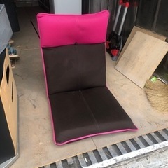 座椅子　ピンク