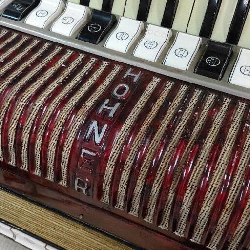 0426-055 アコーディオン hohner tango vm