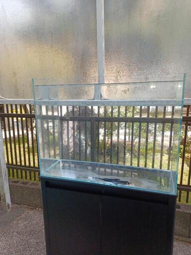 宮城仙台！問い合わせ無いためもうすぐ削除します。ADA 600×300×450高級ガラス水槽&キャビネット！美品 宮城仙台！問い合わせ無いためもうすぐ削除します。ADA 600×300×450