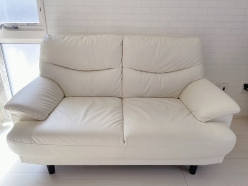 家具　ソファ　2人掛け　合成皮　アイボリー　白