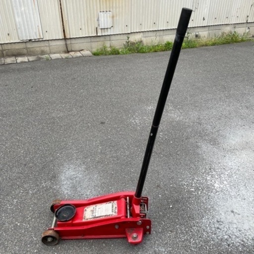 カー用品:ブランド工具 アストロプロダクツ 2.5トン ガレージジャッキ【中古】  動作OK