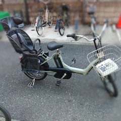 d45????土日もお子様と土足のまま、いろいろなタイプの電動自転車のご 