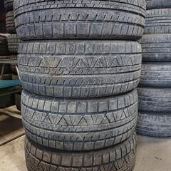 引き取り 245/45R19 4本 VITOUR 海外製 スタッ...