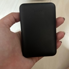 携帯電話/スマホ 携帯アクセサリー　モバイルバッテリー