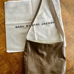 〈まだまだ美品〉マークジェイコブスのショルダーバッグ