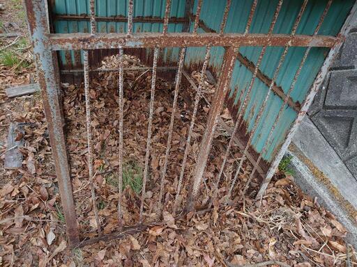 鶏  鳥小屋 犬小屋 骨組み