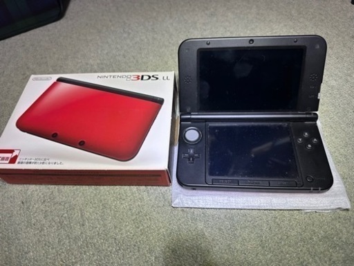 ニンテンドー3DSLL RED BLACK
