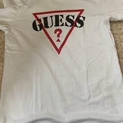 GUESS Tシャツ