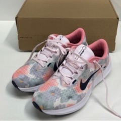 【新品、未使用！】NIKEランニングシューズ