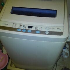 洗濯機　2010年式　6.0㎏　サンヨー　SANYO 