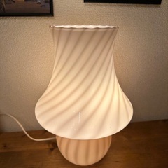 イタリア製　アンティークライト　テーブルランプ　ライト