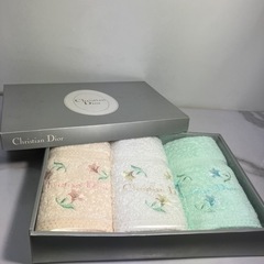 O2404-842 Christian Dior タオル３枚組※...