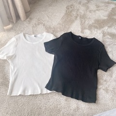 UNIQLO リブクロップドTシャツ 2枚セット♡