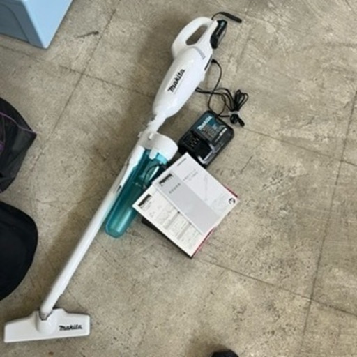 0427-160 Makita　掃除機