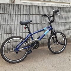 BMX MOSH（GIANT) star1 これからの季節 街乗りにいかがでしょう