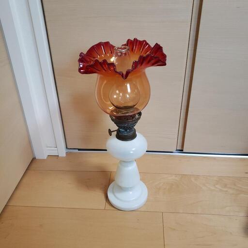 骨董　ミルクガラスランプ